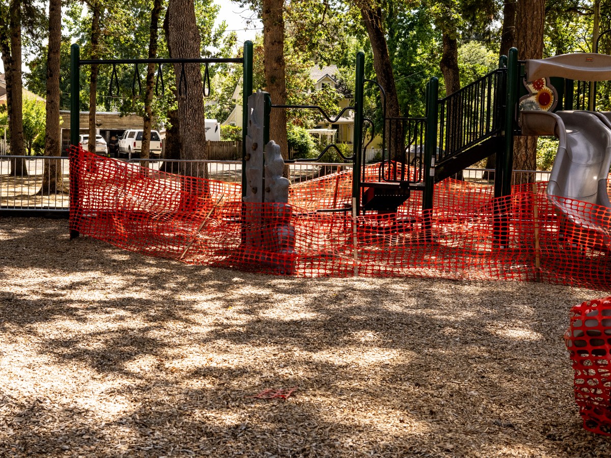 Independence Park Closures Become Reality as Crews Fence Playgrounds and Remove&nbsp;Amenities